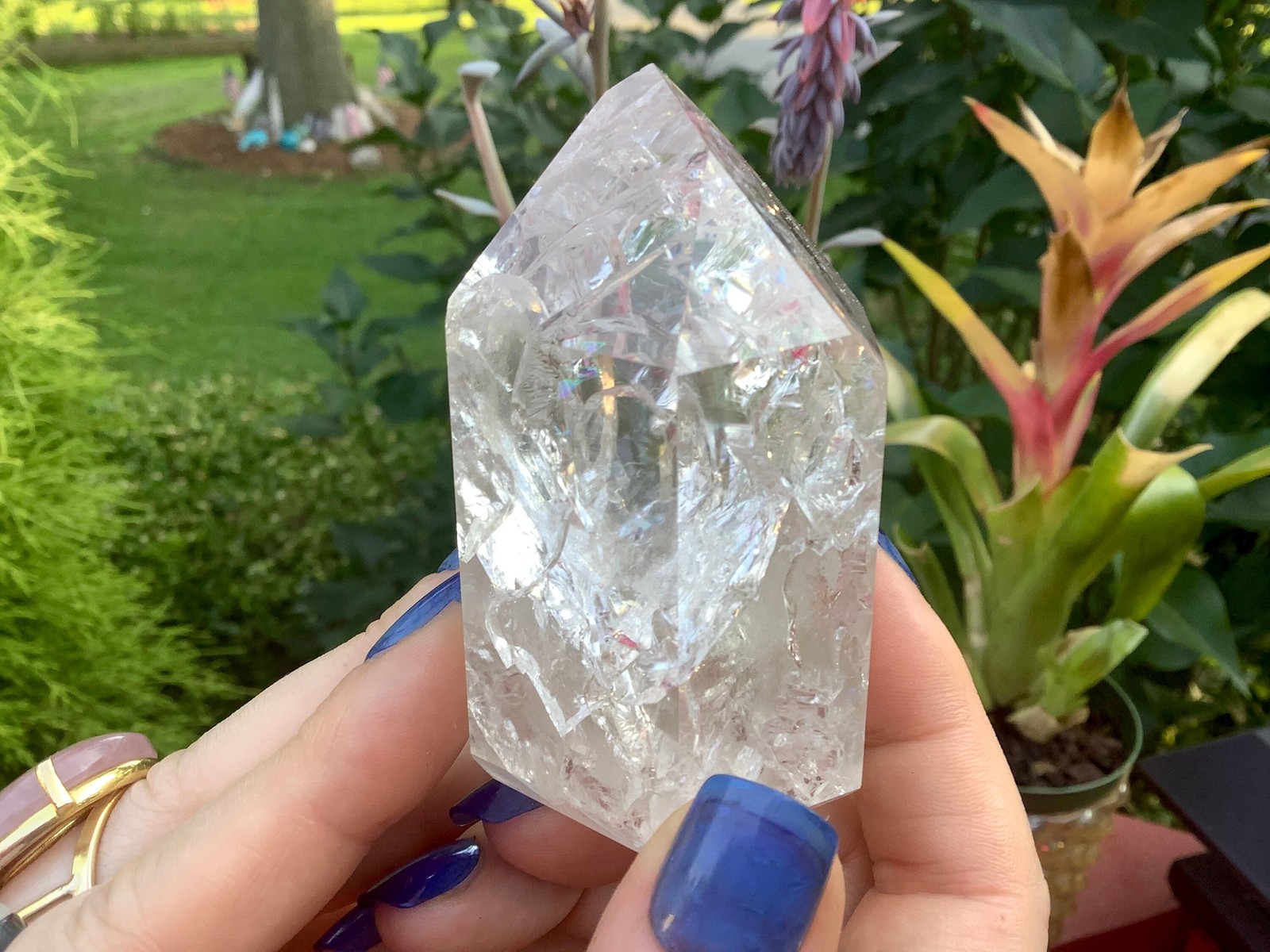 Clear Quartz Crystal Generator ~ 7 oz. ~ 2 1/2″ Tall ~ Sparkling Rainbow Inclus